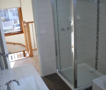 1/12 Elm Grove, Mckinnon - Photo 5