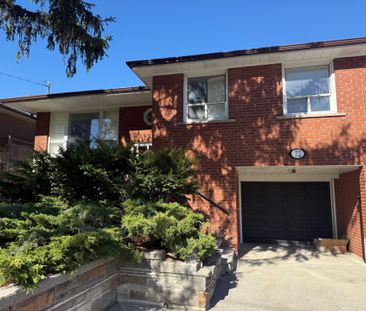 For Lease - 72 La Rose Avenue, Toronto, Ontario - Photo 2