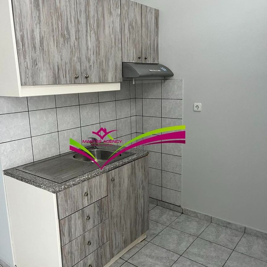 Studio/Γκαρσονιέρα για ενοικίαση Ταραμπούρα (Πάτρα) - Φωτογραφία 1