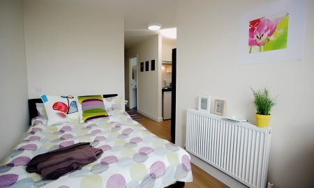 Large Studio - Photo 4