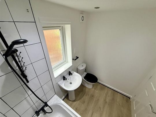 2 bedroom semi-detached house to rent - Photo 1