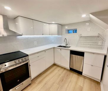 For Lease - 10 Vimy Avenue Unit# Bsmt, Toronto, Ontario - Photo 1