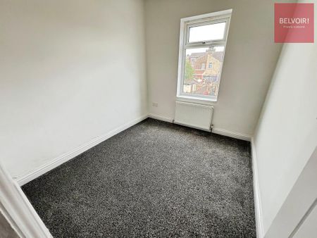 3 bedroom terraced house to rent - Photo 3