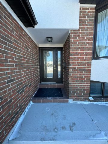For Lease - 271 Weldrick Road, Richmond Hill, Ontario - Photo 2
