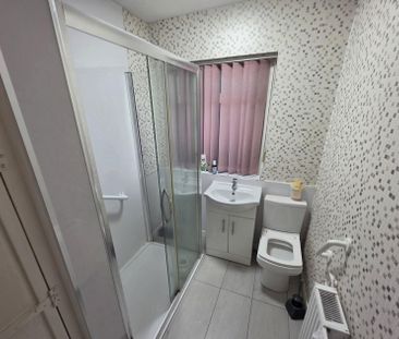 3 bedroom house to rent - Photo 2