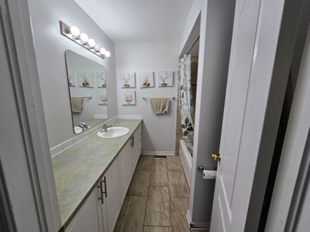 For Lease - 700 Carmella Crescent, Orleans - Cumberland and Area, Ontario - Photo 3