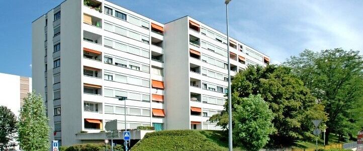 Bel appartement de 3 pièces au 5ème étage. - Foto 1