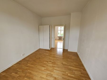 Lunnegatan19 lgh 1101 i Åmål (Inglasad balkong med värme) p-plats ingår i hyran - Foto 4