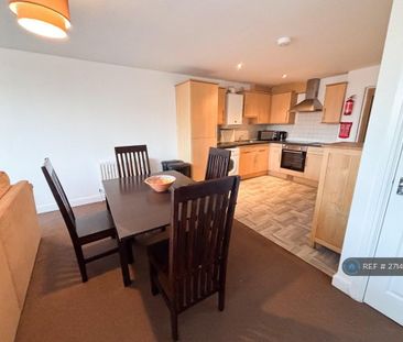 3 bedroom maisonette to rent - Photo 6