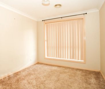 32 Northstoke Way, Orange. - Photo 4