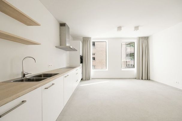 Appartement te huur - Foto 1