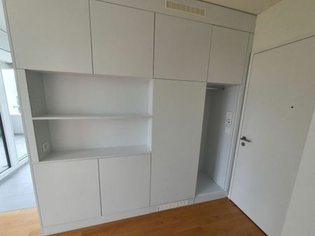"Schöne und helle 3.5 Neubauzimmerwohnung im 2. OG in Bern Brünnen" - Photo 4
