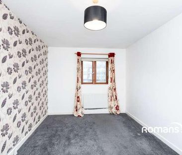 Cherry Tree Walk, Oakridge Village, Basingstoke, RG21 - Photo 6