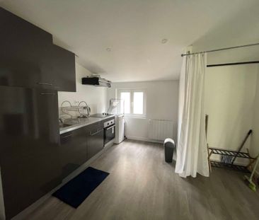 Location Appartement 1 pièce 28m² - Photo 4