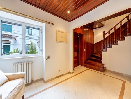 Moradia T4 em Lisboa - Photo 2