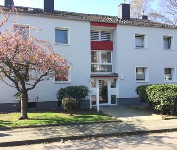 *moderne Balkonwohnung mit Tageslichtbad in guter Lage* - Photo 2