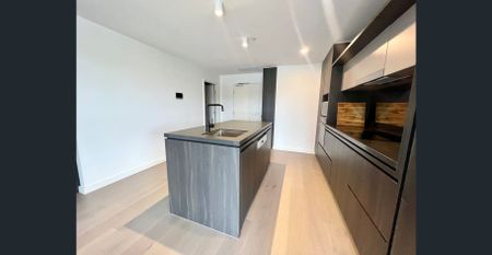 Appliances included - Enjoy the uninterrupted 360-degree panoramic rooftop - Photo 2