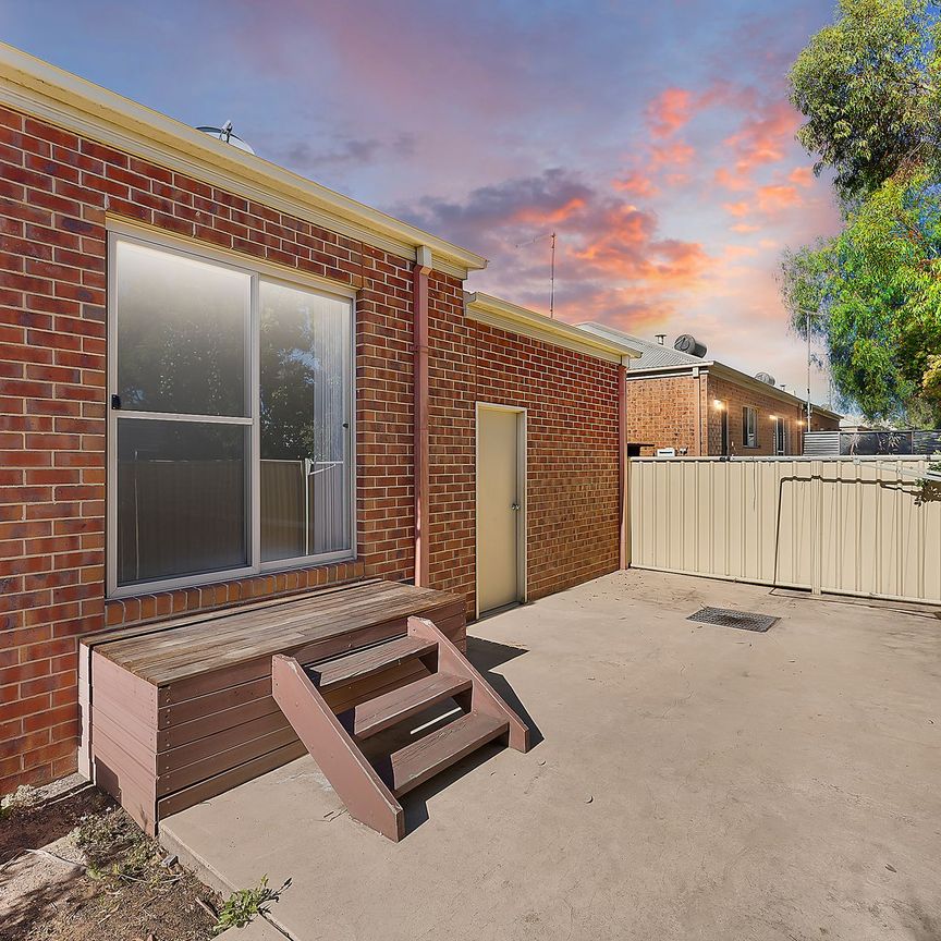 Modern Townhouse - Photo 1