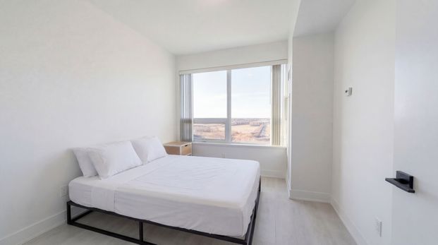 For Lease - 2489 Taunton Road, Oakville, Ontario - Photo 1