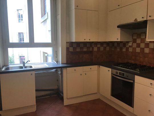 Location Appartement 4 pièces 98m² BESANCON 25000 - Photo 1