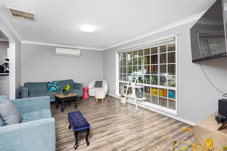 12 Simpson Avenue Forest Hill NSW - Photo 3