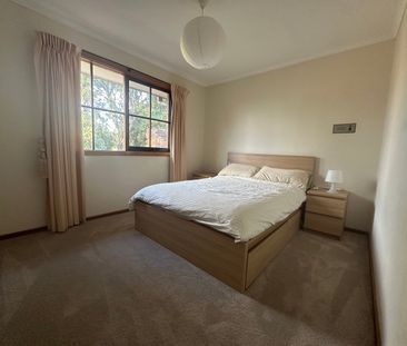 Doncaster East - Photo 1