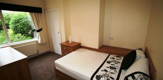 32 Langdale Avenue Leeds - LS6 3HA - Photo 2