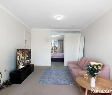 Comfortable & Convenient Unit in St Lucia with a Pool - Photo 3