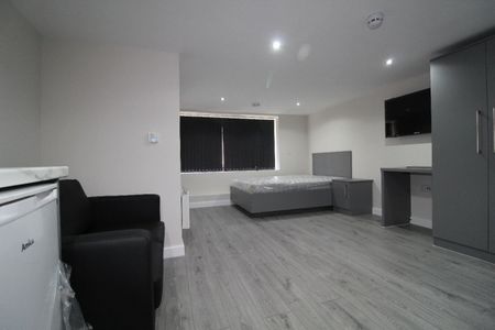 Market Street West Flat, PRESTON, Lancashire PR1 2HB - Photo 3