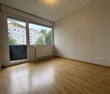 Location Appartement 3 pièces 68m² CHAMBERY 73000 - Photo 3