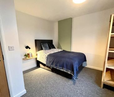 1 bedroom in a house share to rent - Photo 5