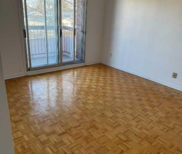 Grand appartement 4 1/2 à louer, Laval, Qc - Photo 1