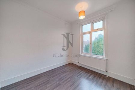 3 bedroom end of terrace house to rent - Photo 5