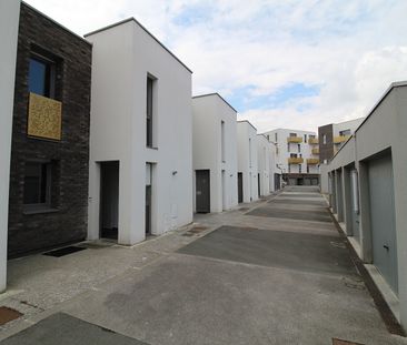 Location Maison 4 pièces 82m² - Photo 4