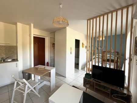 Location Appartement 1 pièce 25m² - Photo 2