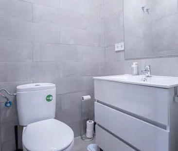 Calle de Guzmán el Bueno, Madrid, Community of Madrid 28015 - Photo 6