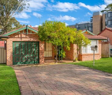 RENOVATED FAMILY HOME! - Photo 5