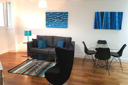 1 bedroom apartment to rent - Photo 2