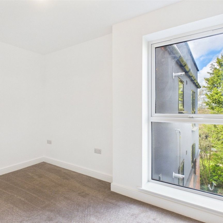 Evergreen View, Albany Street, Ilkeston, Derbyshire, DE7 - Photo 1