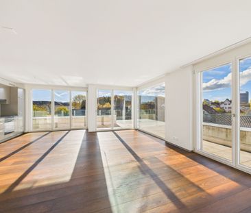 Exklusive Attikawohnung mit Sonnenterrasse in Ostermundigen, Kanton BE - Photo 3