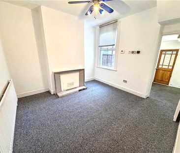 4 bedroom house to rent - Photo 2