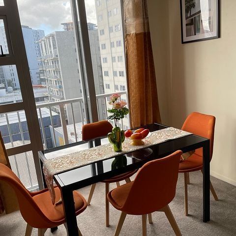 Furnished 2Bedroom Apt. with Skytower view! - Photo 1