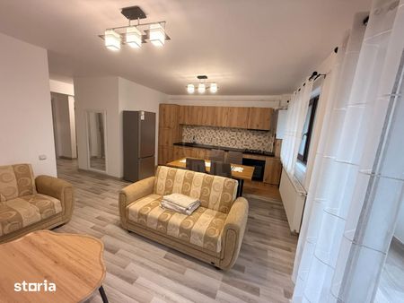 Apartament 3 camere ,2 bai zona Urusagului - Fotografie 3