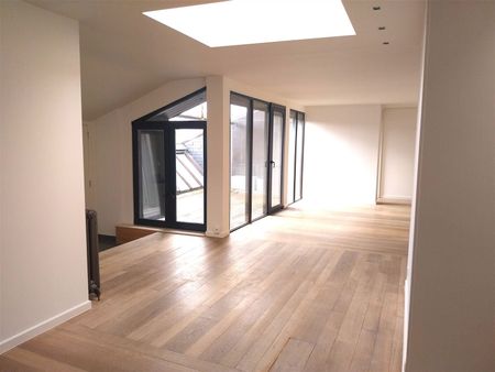 TE HUUR: Ruim appartement met 3 slaapkamers te Genk! - Photo 4