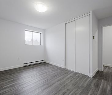 35 and 45 Bredin Parkway, Orangeville, On - Photo 5