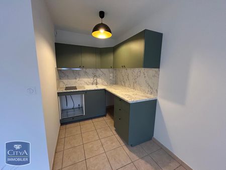 Location Appartement 2 pièces 31m² CHAMBERY 73000 - Photo 3