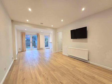 Bevan Close, Waterside, SO19 - Photo 3