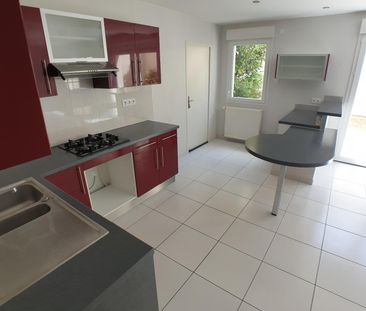 Location Maison 7 pièces 141m² CLERMONT FERRAND 63000 - Photo 4