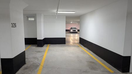 For Lease - 2495 Eglinton Avenue Unit# 2006, Mississauga, Ontario - Photo 5