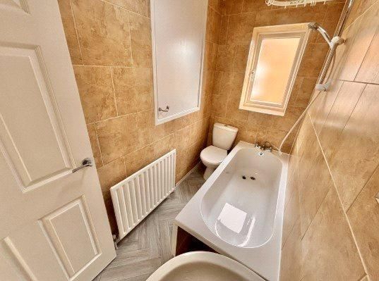 2 bedroom semi-detached house to rent - Photo 1